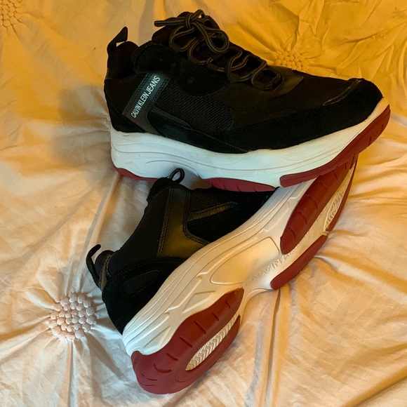 Calvin Klein Shoes - Picture 2 of 3